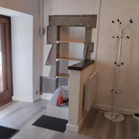 Le Paradou A Daire Besse-et-Saint-Anastaise
